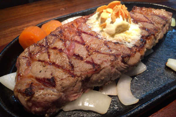 福岡で話題の立ち食いステーキ”GABURI”は『今日は肉だな』に完璧に応えてくれる店