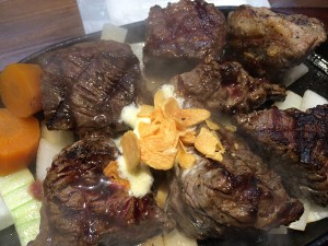 福岡で話題の立ち食いステーキ”GABURI”は『今日は肉だな』に完璧に応えてくれる店